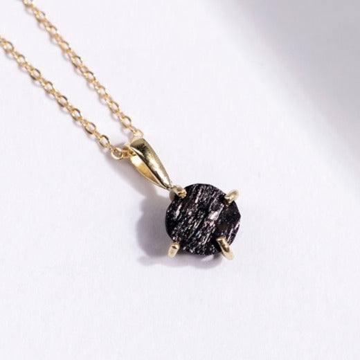 DIJE TURMALINA NEGRA UÑAS ORO 18K (A pedido)
