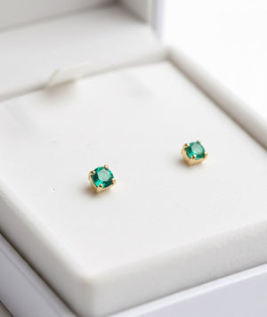 Aretes Esmeralda oro 18k (A PEDIDO)