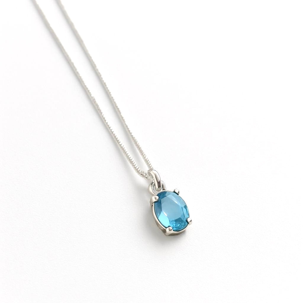 COLLAR OVAL PLATA APATITO