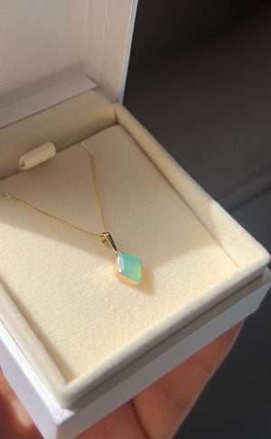 DIJE ROMBO ÓPALO ANDINO ORO 18k