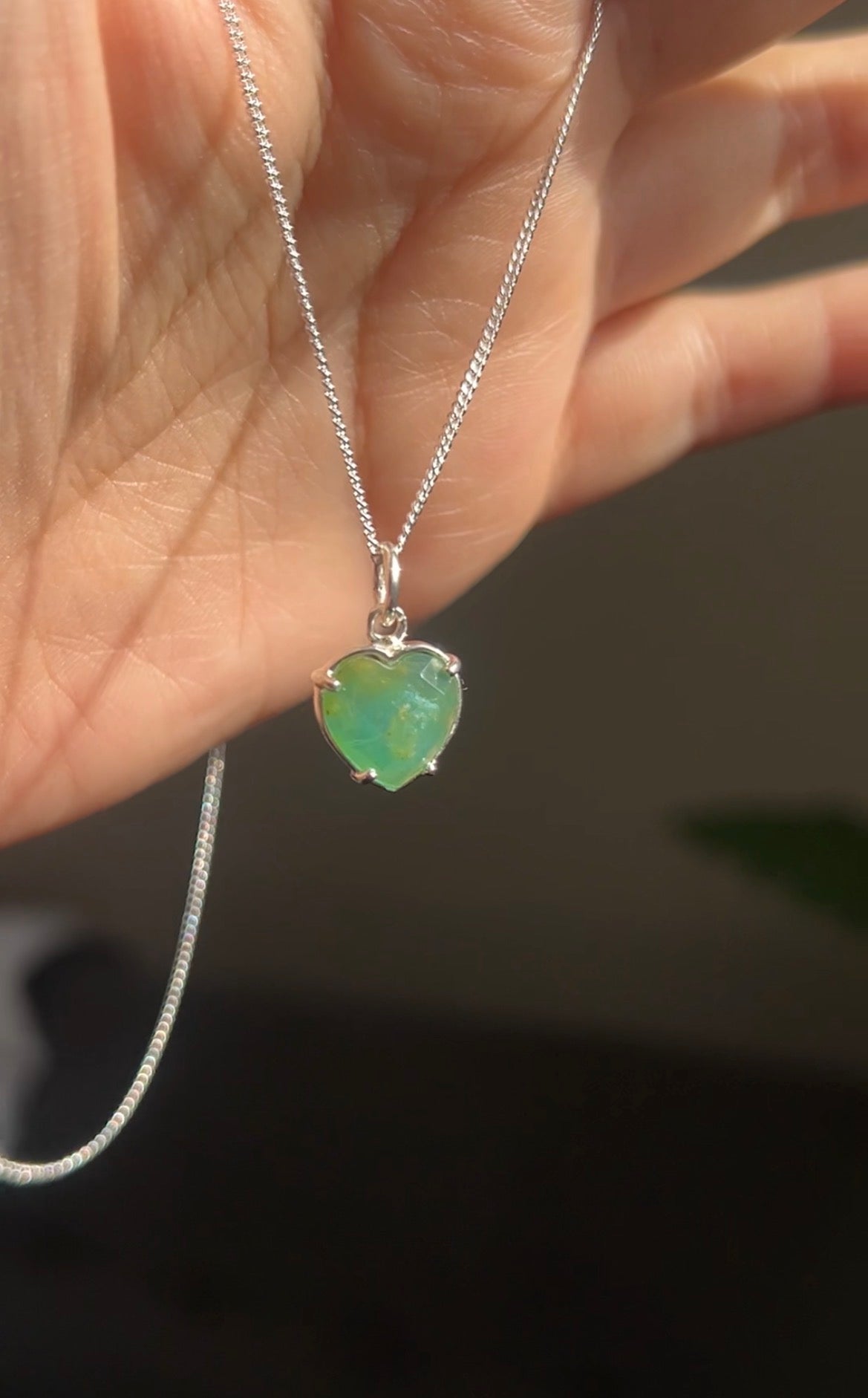 COLLAR CORAZON FACETADO OPALO ANDINO