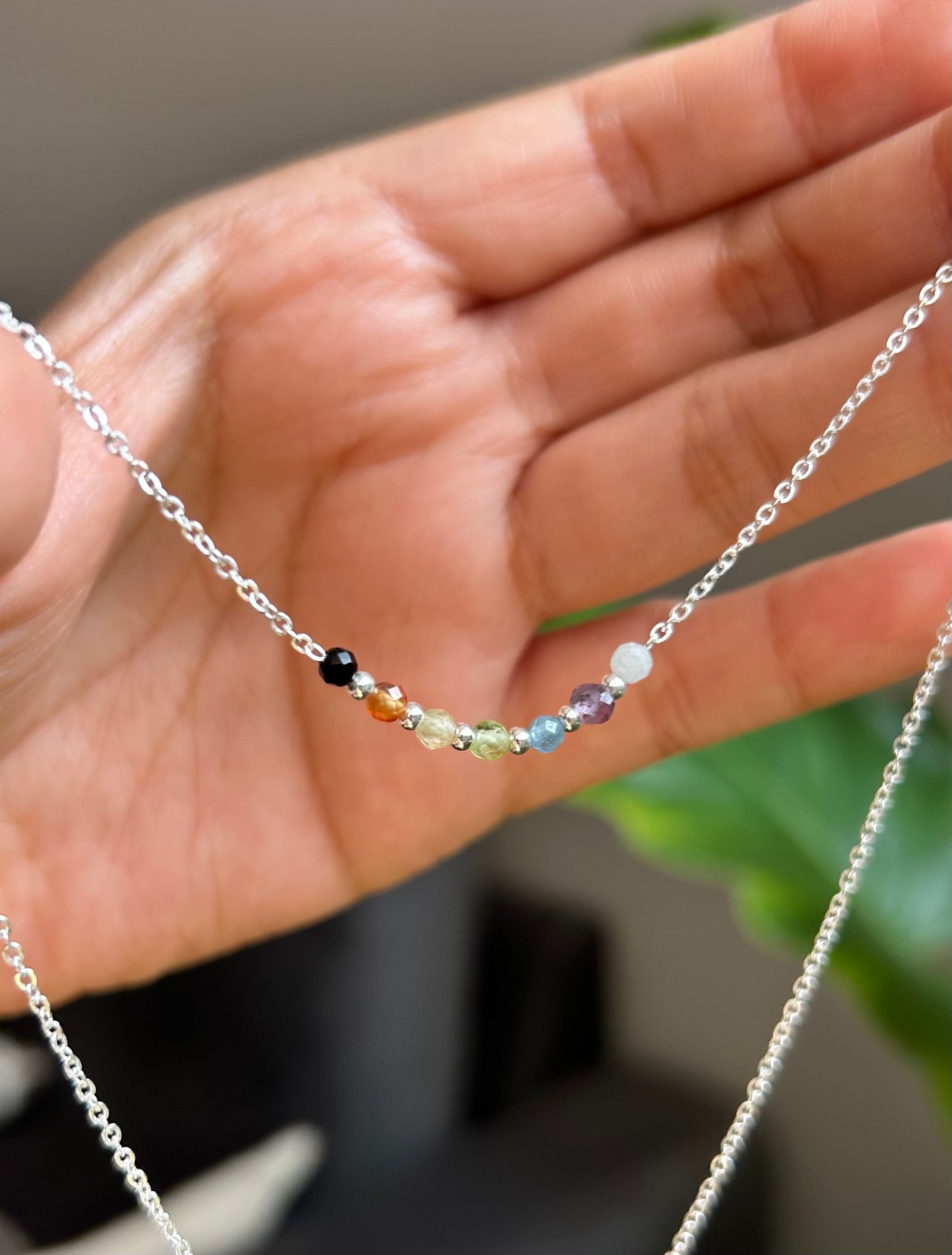 CHOKER KIRA 7 CHAKRAS PLATA