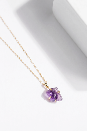 DIJE AMATISTA UÑAS ORO 18K (A pedido)