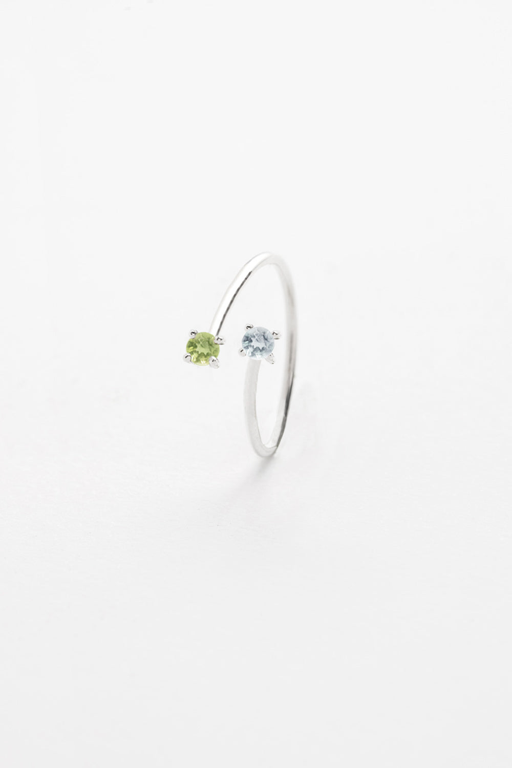 ANILLO TWIST TURMALINA VERDE Y AGUAMARINA