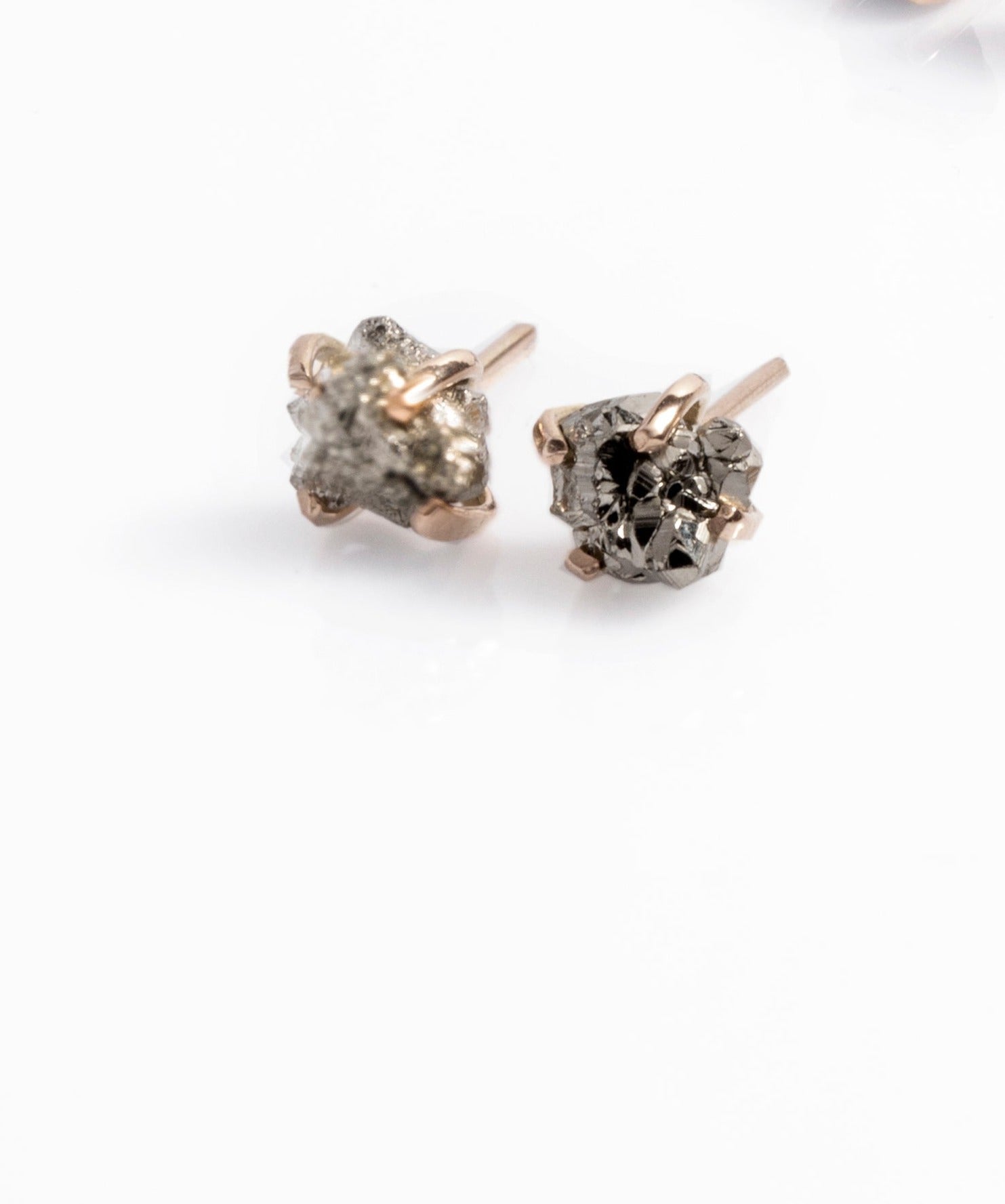 ARETES BRIGHT DORADO PIRITA