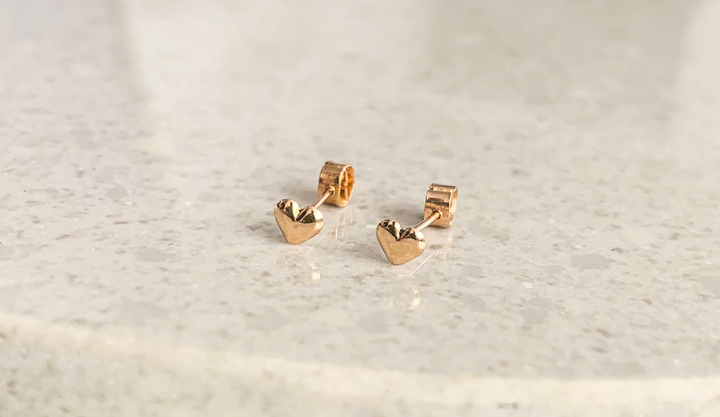 ARETES CORAZÓN 3mm - ORO 18K (unidad)