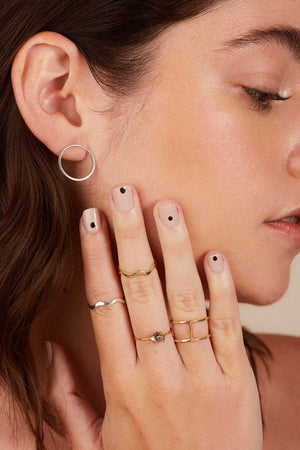 ANILLO TURMALINA NEGRA ORO 18k