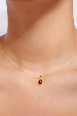 DIJE OVAL OPALO NEGRO ORO 18K (A PEDIDO)