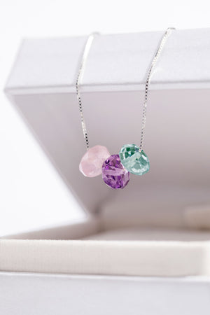 COLLAR TRINA DONAS PLATA