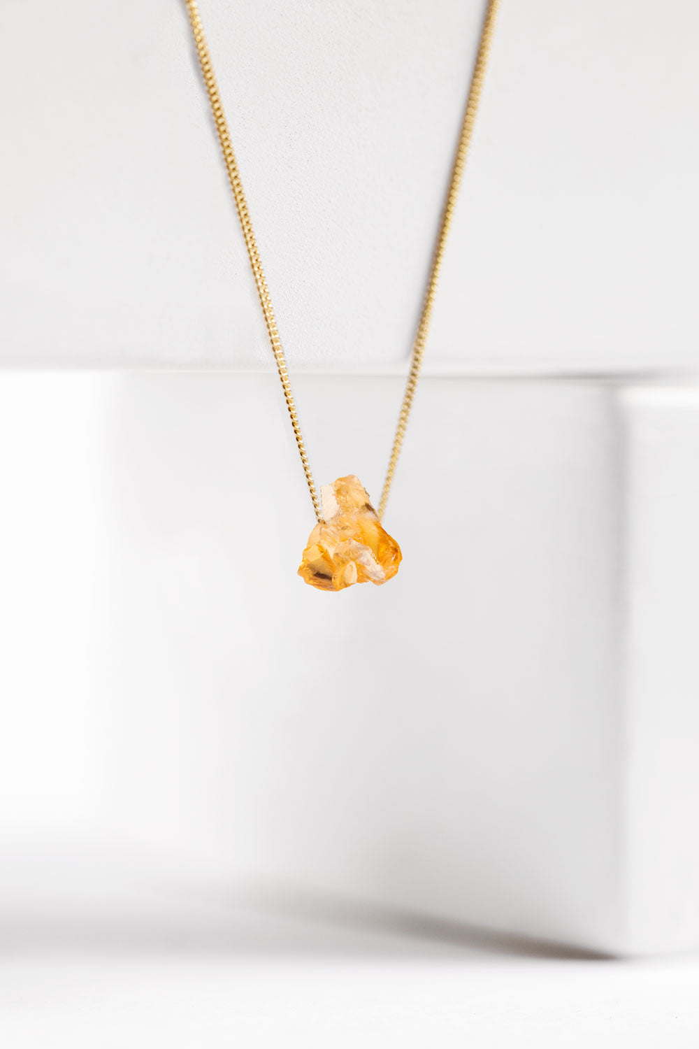 COLLAR PIEDRA NATURAL  CITRINO DORADO